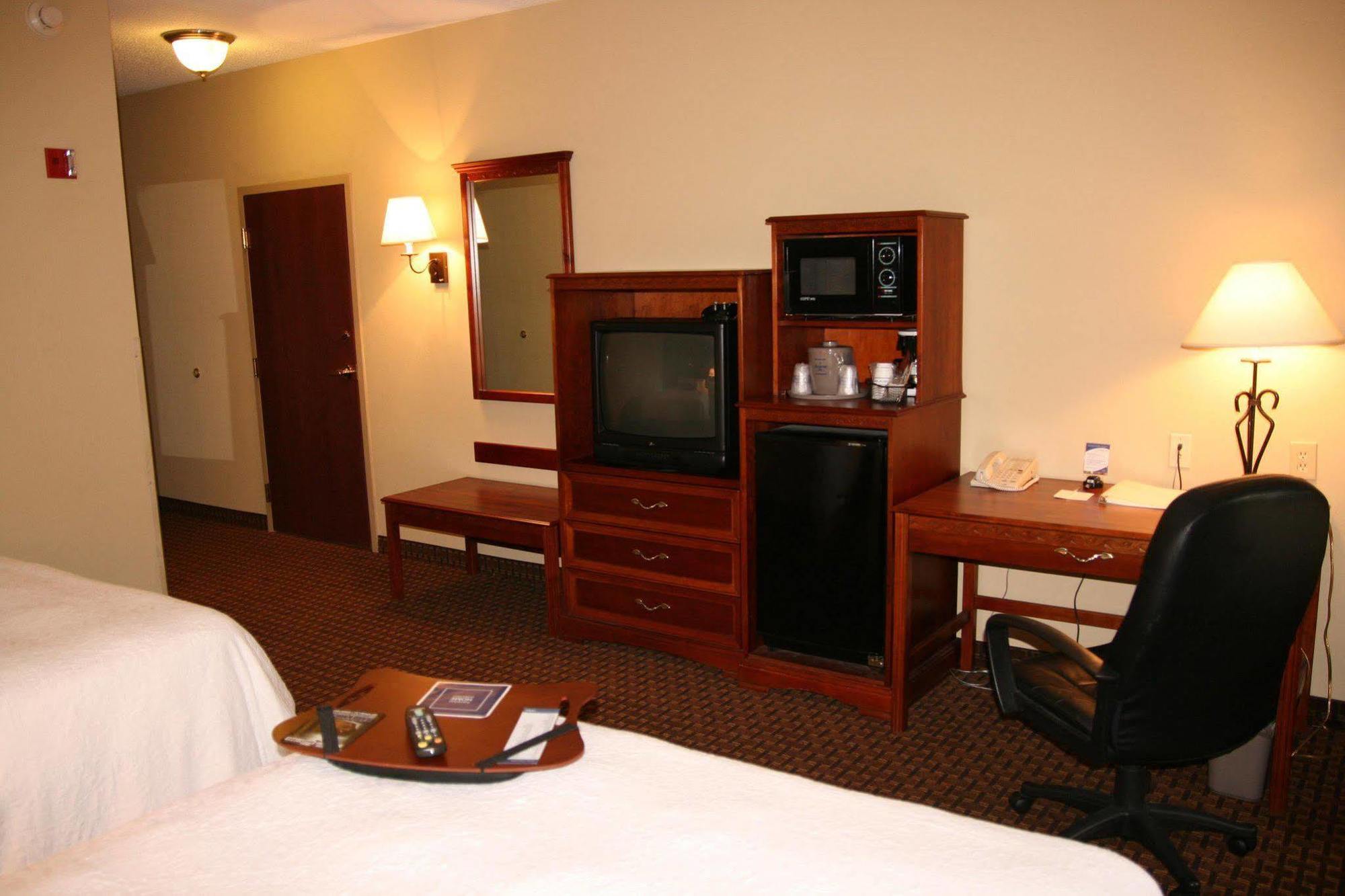 Hampton Inn Cincinnati Airport-North Hebron Room photo