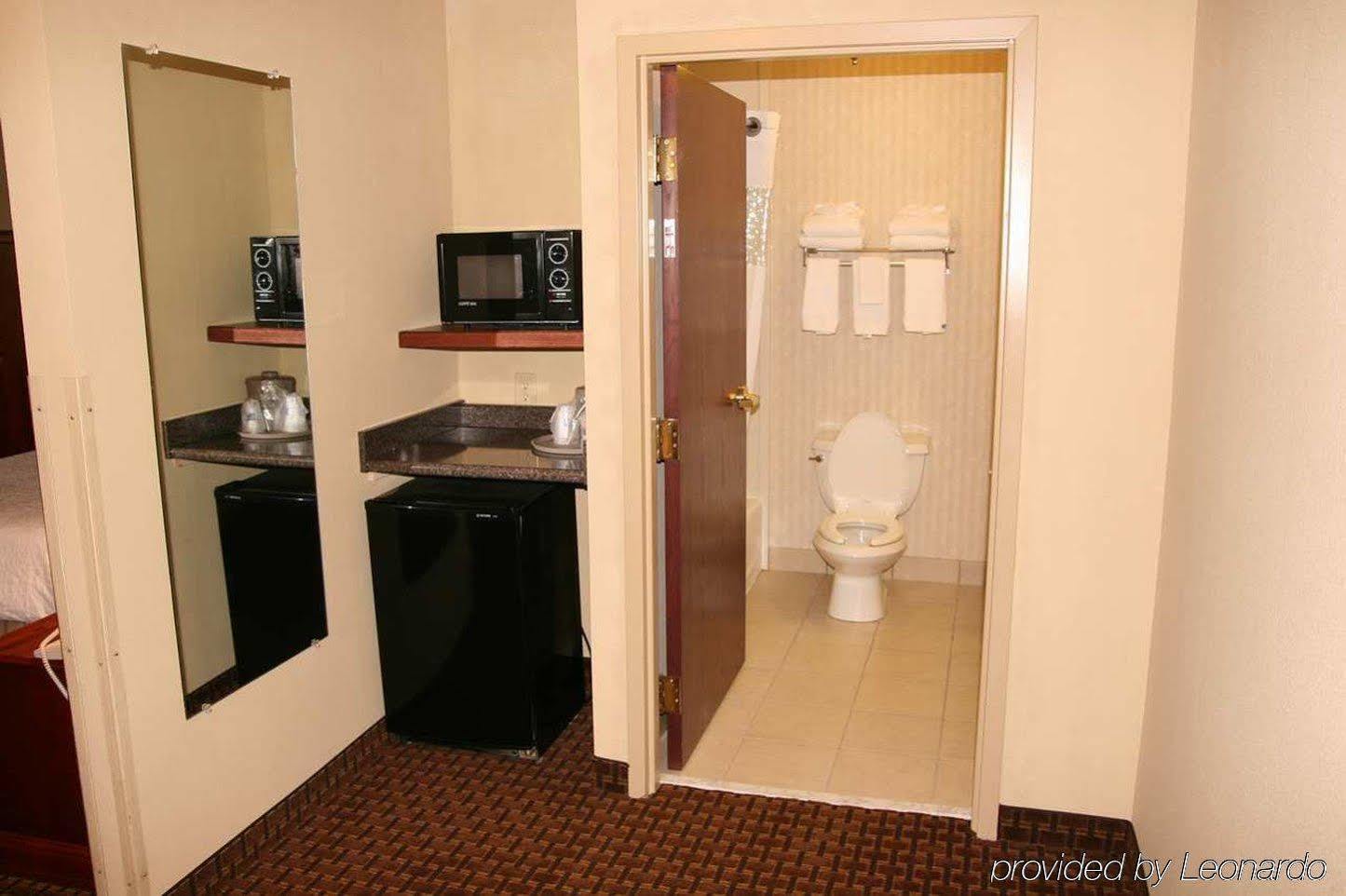 Hampton Inn Cincinnati Airport-North Hebron Room photo
